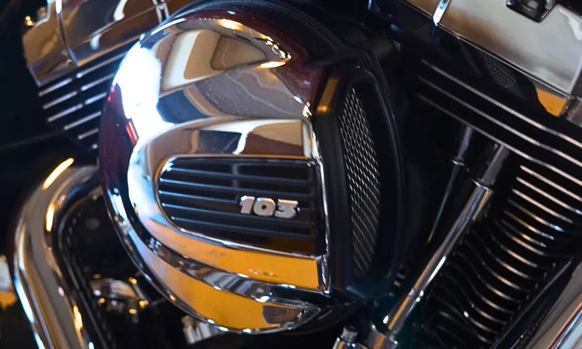 harley 103 engine cc