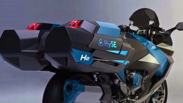 Kawasaki Reveals Its First Hydrogen-Fueled Motorcycle